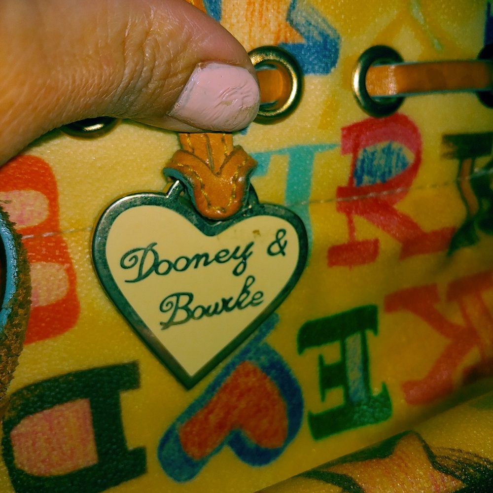 Dooney & Bourke - Picture 2 of 6